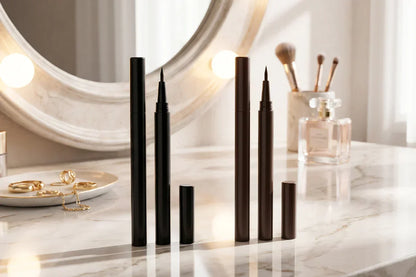 Waterproof & Smudge-Proof Liquid Eyeliner
