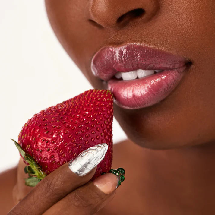 Lip-Plumping Glossy Lip Balm
