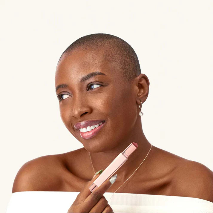 Lip-Plumping Glossy Lip Balm