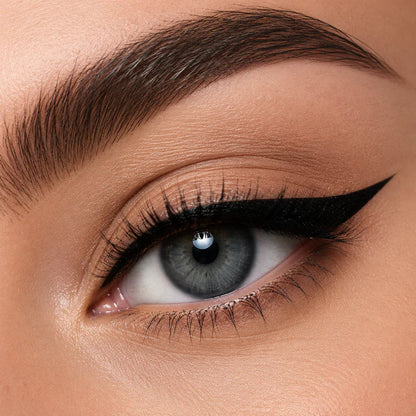 Waterproof & Smudge-Proof Liquid Eyeliner
