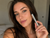 "Looks like real brow hairs!"
